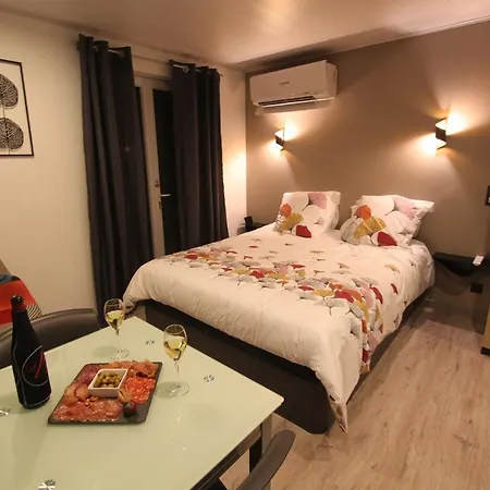 La Des Onglous Guest house 2*