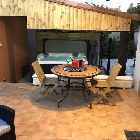 La Des Onglous Marseillan (Herault)